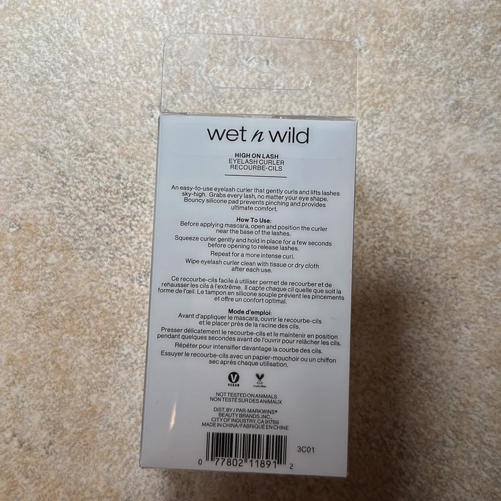 wet n wild NIB | High on Lash Eyelash Curler